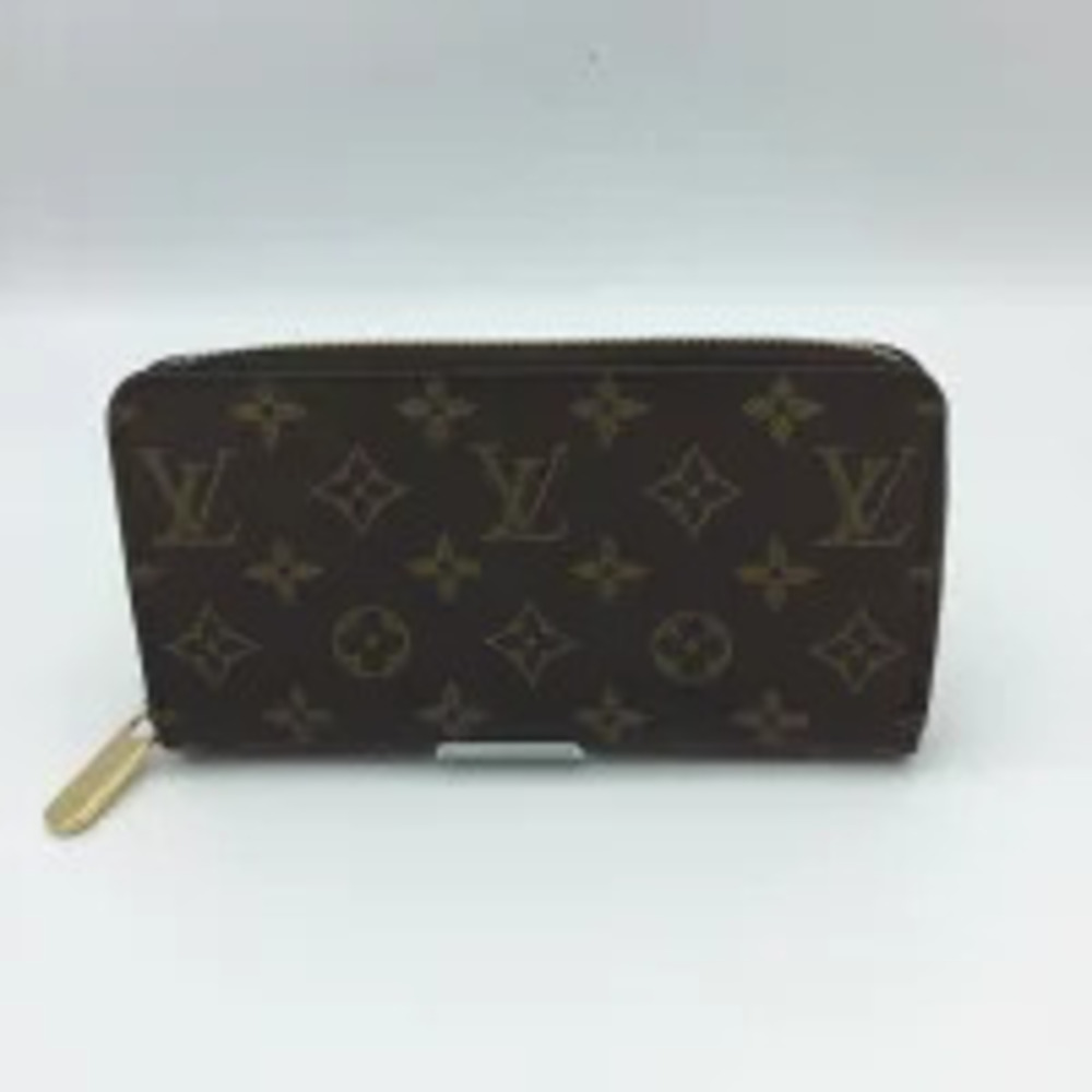 LOUIS VUITTON Monogram Zippy Wallet